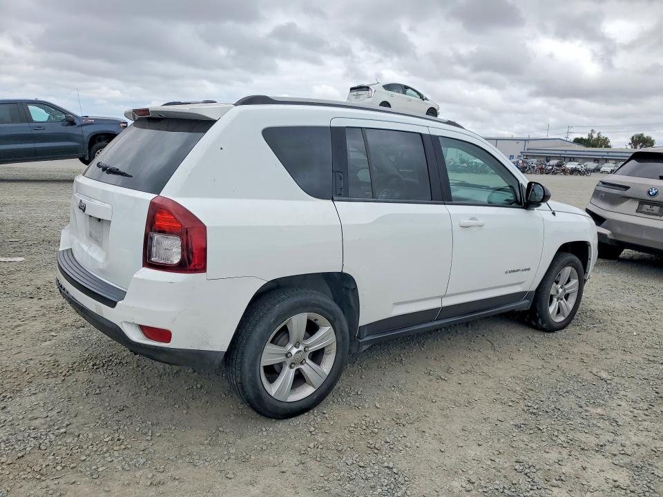 2016 Jeep Compass მანქანა იყიდება აუქციონზე, vin: 1C4NJCBA7GD665197, აუქციონის ნომერი: 51317376