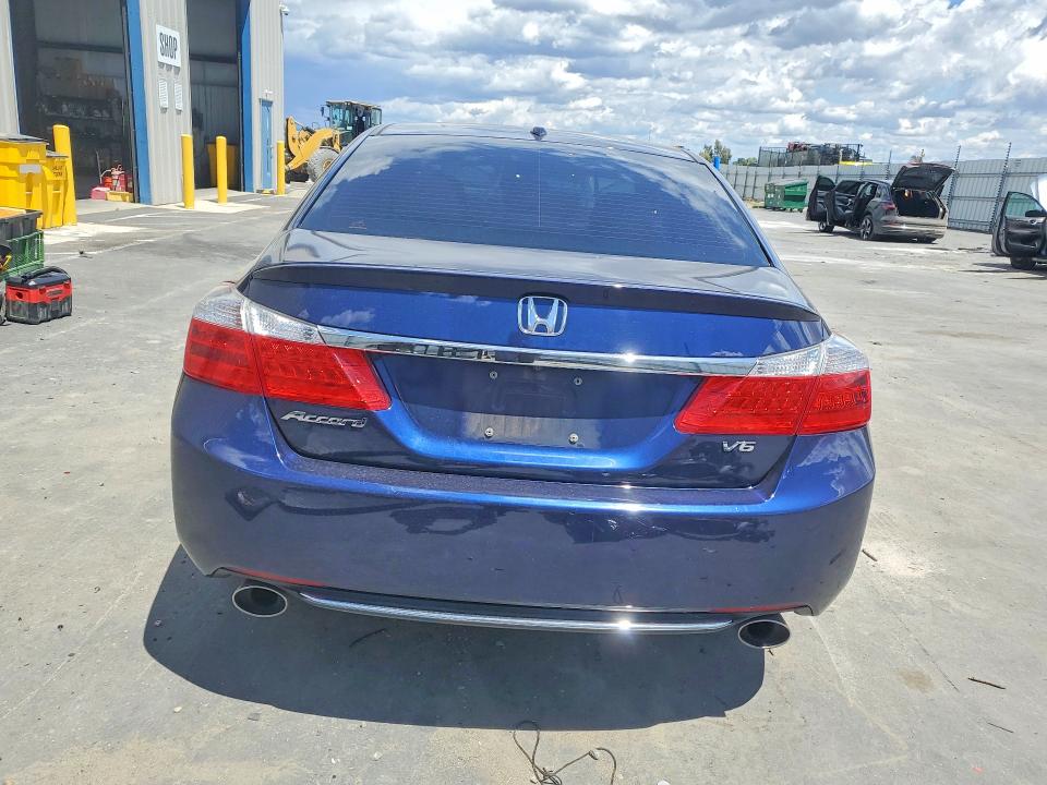 Продаж на аукціоні авто 2015 Honda Accord, vin: 1HGCR3F83FA019180, номер лоту: 54895476