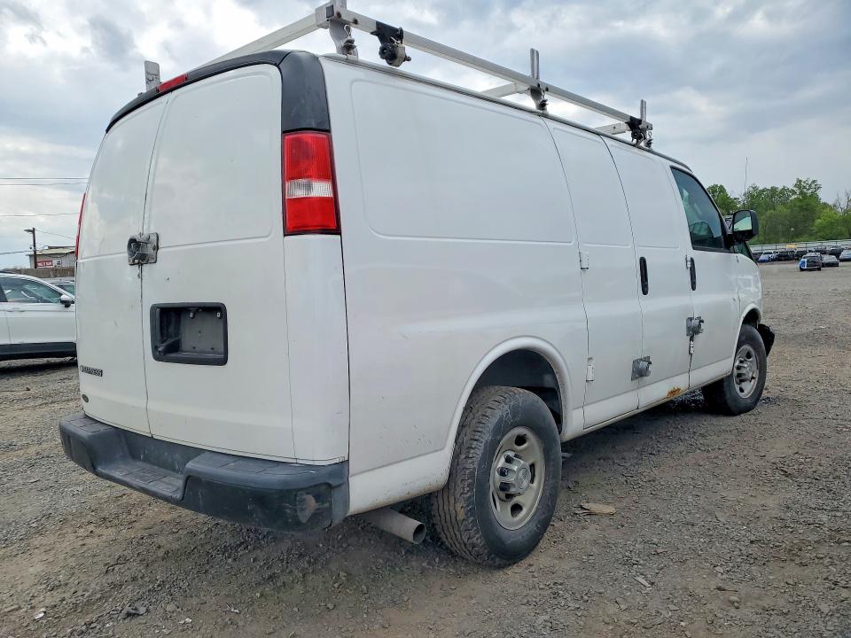 Продажа на аукционе авто 2017 Chev Express G2500, vin: 1GCWGAFF8H1149723, номер лота: 52935076