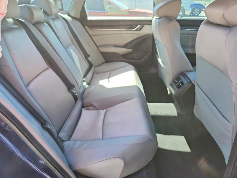2019 Honda Accord მანქანა იყიდება აუქციონზე, vin: 1HGCV3F43KA013494, აუქციონის ნომერი: 52993666