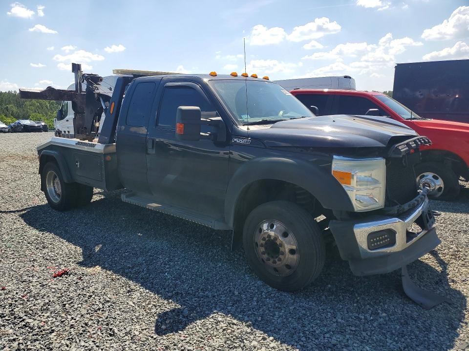 54663706 :رقم المزاد ، 1FD0X5GY2GEA53392 vin ، 2016 Ford F550 مزاد بيع
