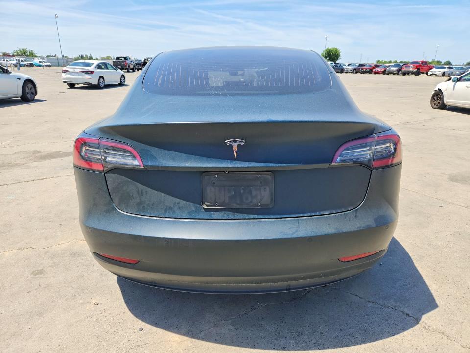 57375576 :رقم المزاد ، 5YJ3E1EB5KF539961 vin ، 2019 Tesla Model 3 مزاد بيع