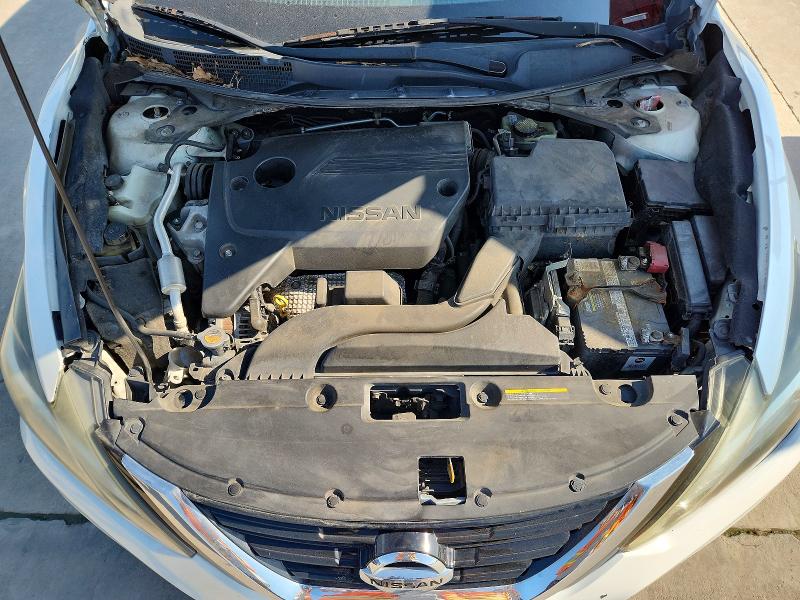 2017 Nissan Altima მანქანა იყიდება აუქციონზე, vin: 1N4AL3AP7HN316718, აუქციონის ნომერი: 55348696
