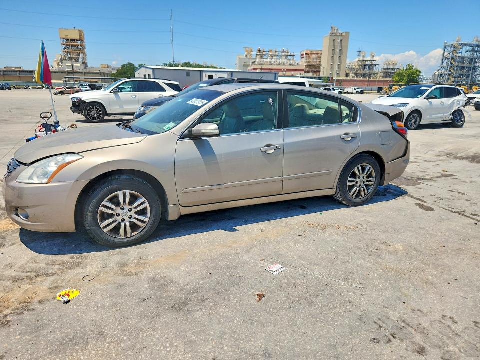 2011 Nissan Altima მანქანა იყიდება აუქციონზე, vin: 1N4AL2AP9BN475256, აუქციონის ნომერი: 49951916