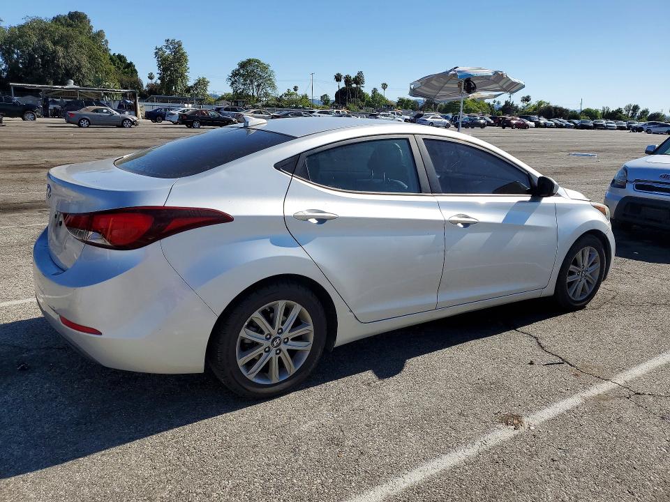 2016 Hyundai Elantra მანქანა იყიდება აუქციონზე, vin: 5NPDH4AE0GH697758, აუქციონის ნომერი: 52766116