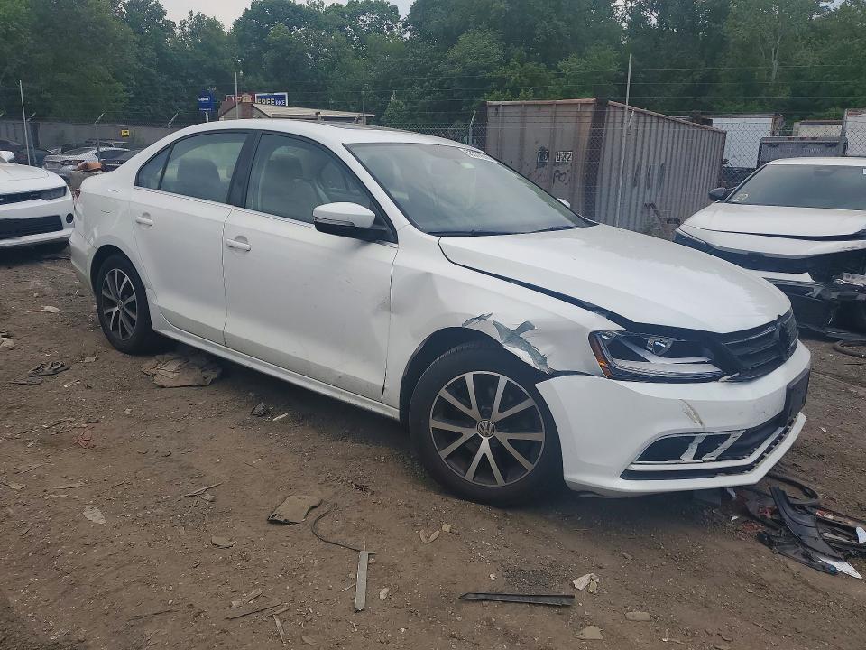 2017 Volkswagen Jetta მანქანა იყიდება აუქციონზე, vin: 3VWDB7AJ4HM290213, აუქციონის ნომერი: 53377676