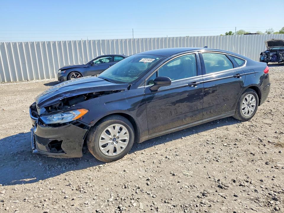 52519486 :رقم المزاد ، 3FA6P0G79LR233796 vin ، 2020 Ford Fusion مزاد بيع