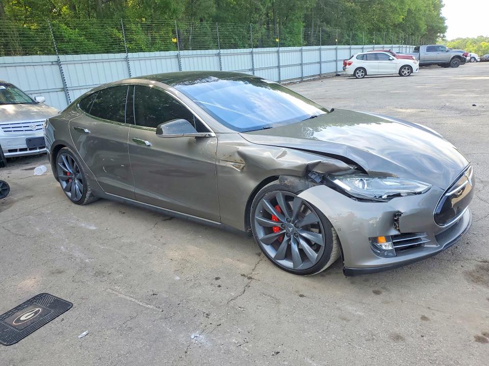 Продаж на аукціоні авто 2015 Tesla Model S, vin: 5YJSA1H4XFF091825, номер лоту: 47994266