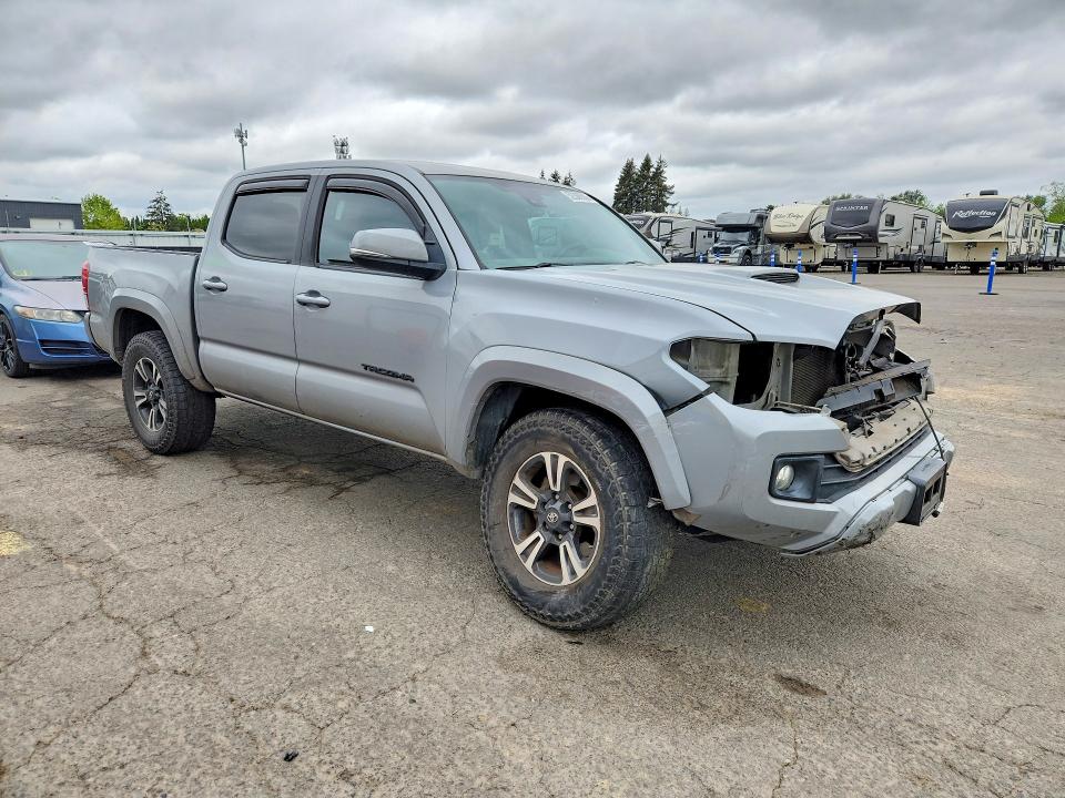 Продажа на аукционе авто 2018 Toyota Tacoma, vin: 3TMCZ5AN6JM157377, номер лота: 52388506