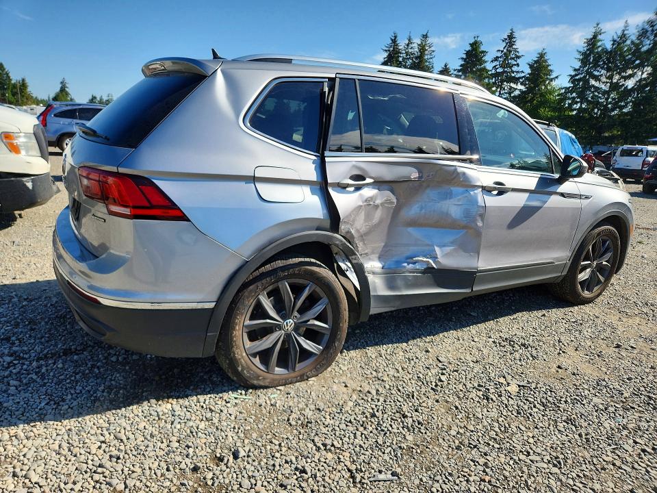 55061696 :رقم المزاد ، 3VV2B7AX0NM146394 vin ، 2022 Volkswagen Tiguan مزاد بيع