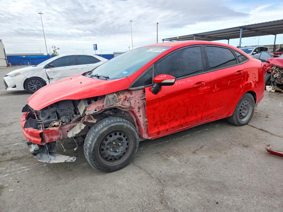 51489136 :رقم المزاد ، 3FADP4BJ4DM220373 vin ، 2013 Ford Fiesta مزاد بيع