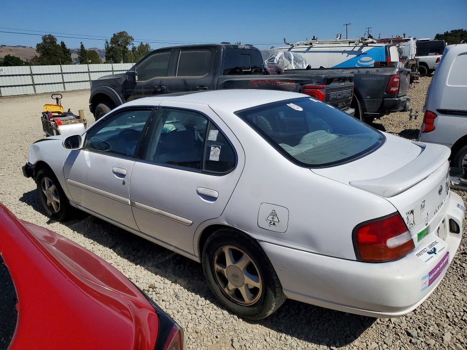 54857996 :رقم المزاد ، 1N4DL01D9XC140993 vin ، 1999 Nissan Altima مزاد بيع