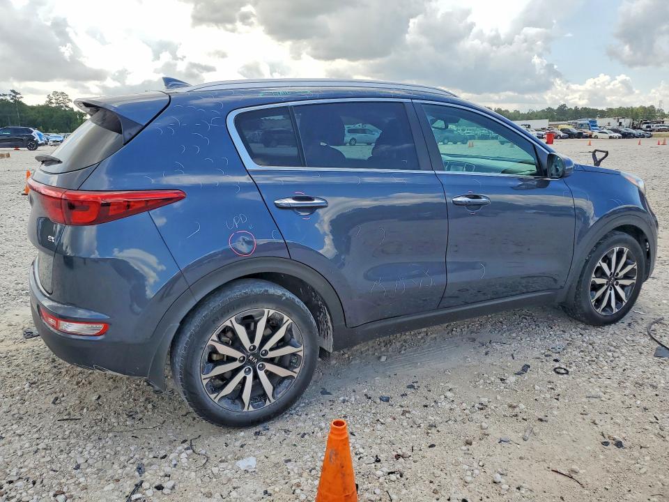 55042976 :رقم المزاد ، KNDPN3AC3H7263578 vin ، 2017 Kia Sportage مزاد بيع