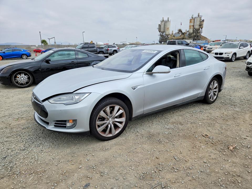Продажа на аукционе авто 2013 Tesla Model S, vin: 5YJSA1CN7DFP27081, номер лота: 53245426