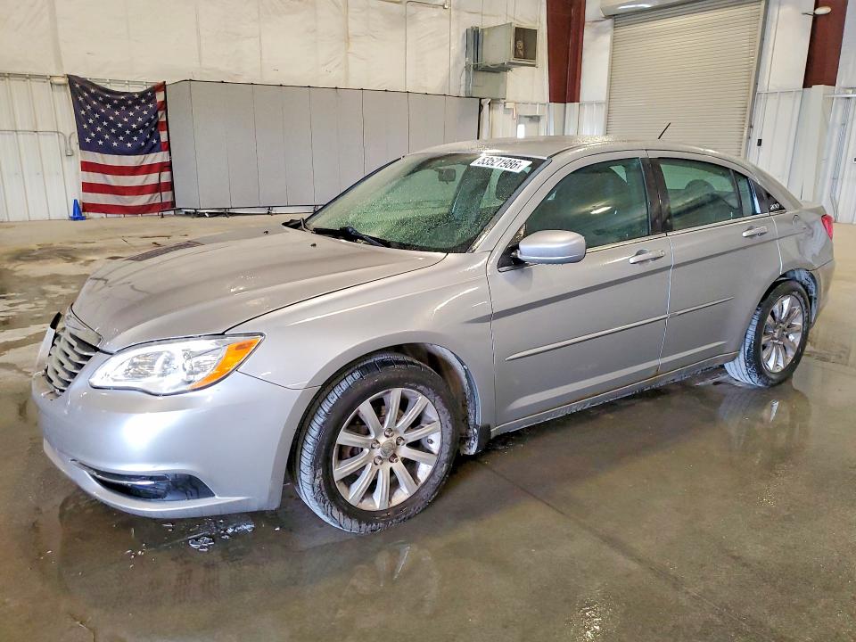 Aukcja sprzedaży 2013 Chrysler 200, vin: 1C3CCBBG4DN678810, numer aukcji: 53521986