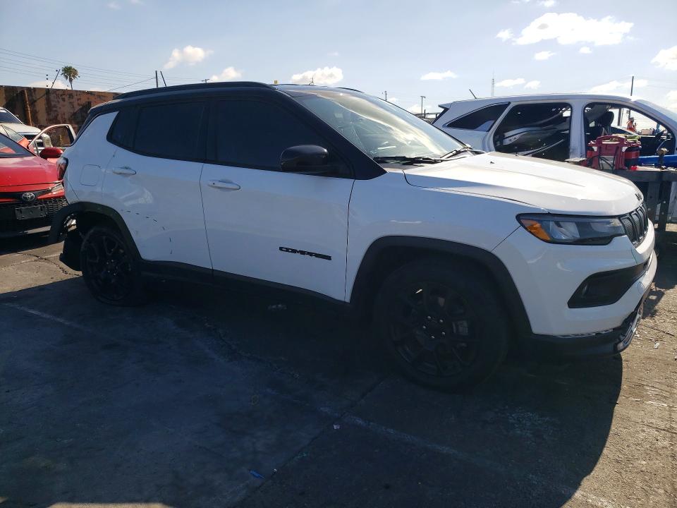 52548016 :رقم المزاد ، 3C4NJCBB8NT210679 vin ، 2022 Jeep Compass مزاد بيع