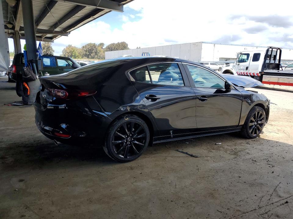 2024 Mazda Mazda 3 მანქანა იყიდება აუქციონზე, vin: 3MZBPABM8RM428741, აუქციონის ნომერი: 55062176