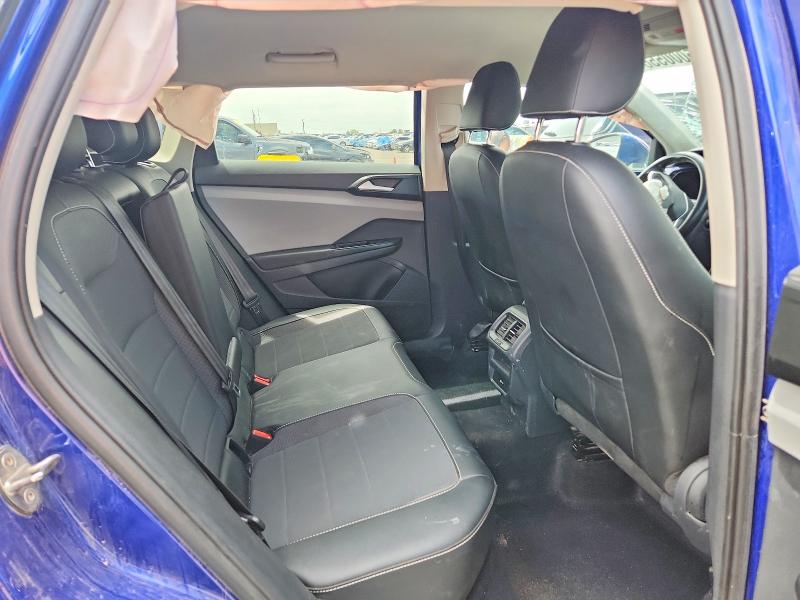 Продажа на аукционе авто 2022 Volkswagen Taos, vin: 3VVRX7B25NM029431, номер лота: 55000556
