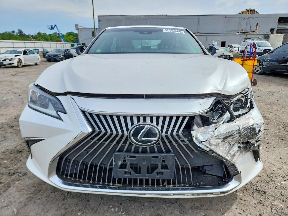 Продаж на аукціоні авто 2020 Lexus Es, vin: 58ADZ1B15LU075197, номер лоту: 52242686