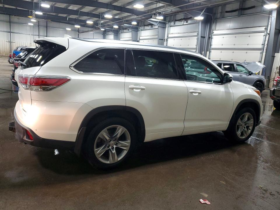 Продажа на аукционе авто 2015 Toyota Highlander, vin: 5TDDKRFH9FS089635, номер лота: 55068386