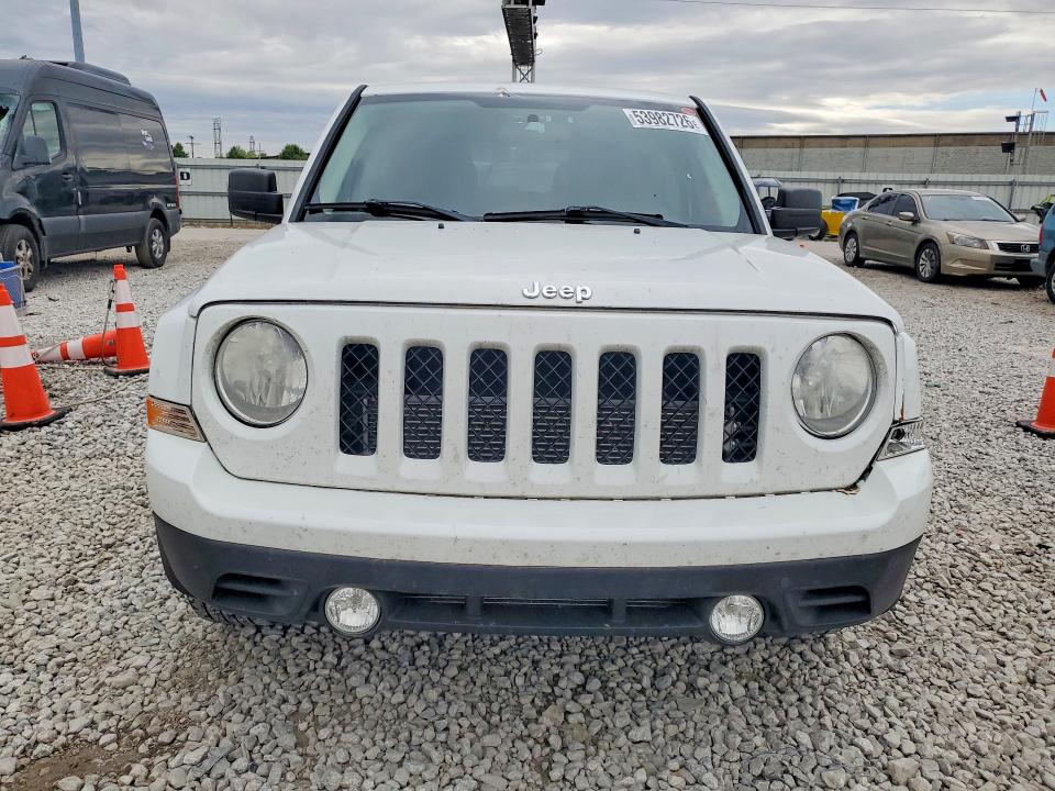 53982726 :رقم المزاد ، 1C4NJPFAXDD190853 vin ، 2013 Jeep Patriot مزاد بيع