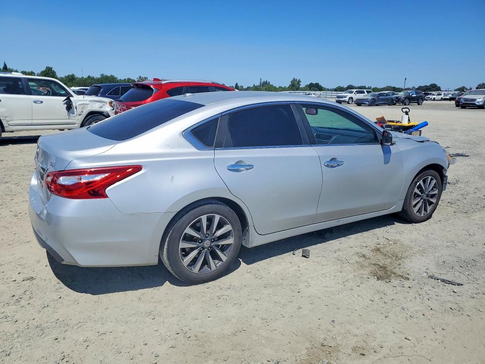 54535276 :رقم المزاد ، 1N4AL3AP5HC206150 vin ، 2017 Nissan Altima مزاد بيع
