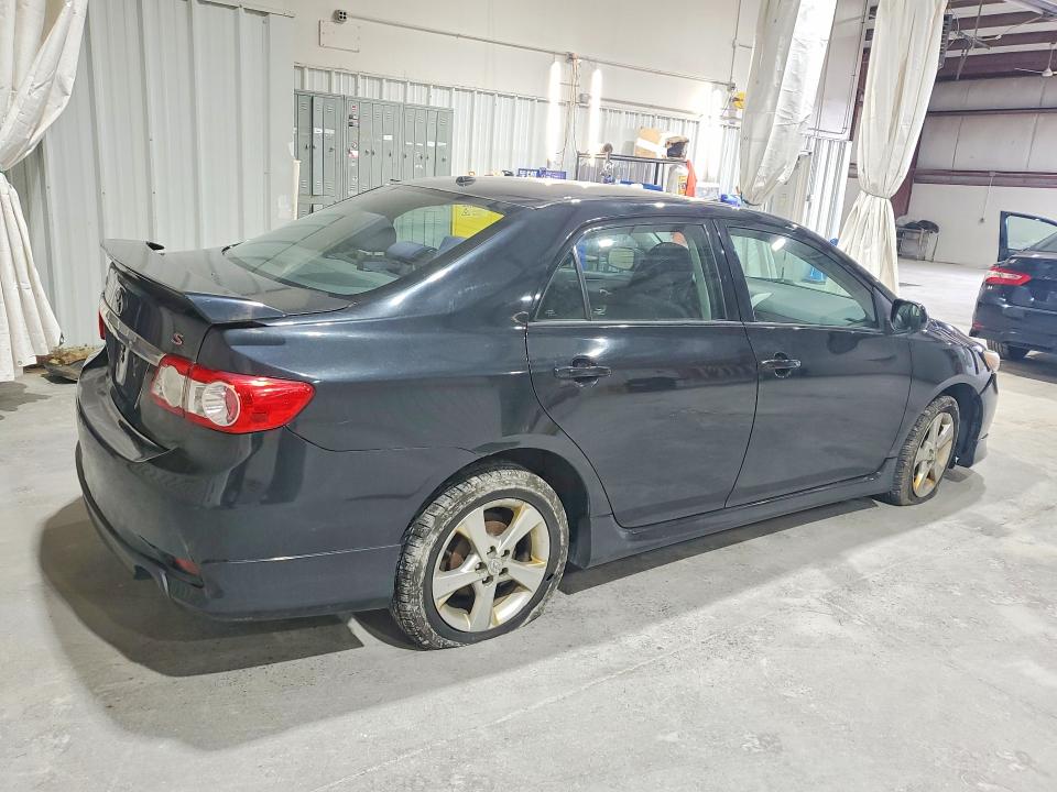 54349466 :رقم المزاد ، 2T1BU4EE6BC695201 vin ، 2011 Toyota Corolla مزاد بيع