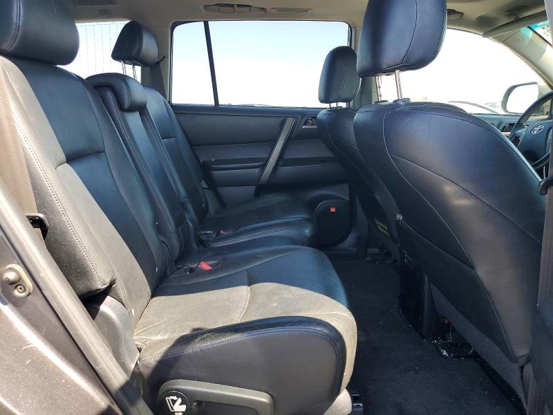 52692186 :رقم المزاد ، JTEES43A282080800 vin ، 2008 Toyota Highlander مزاد بيع