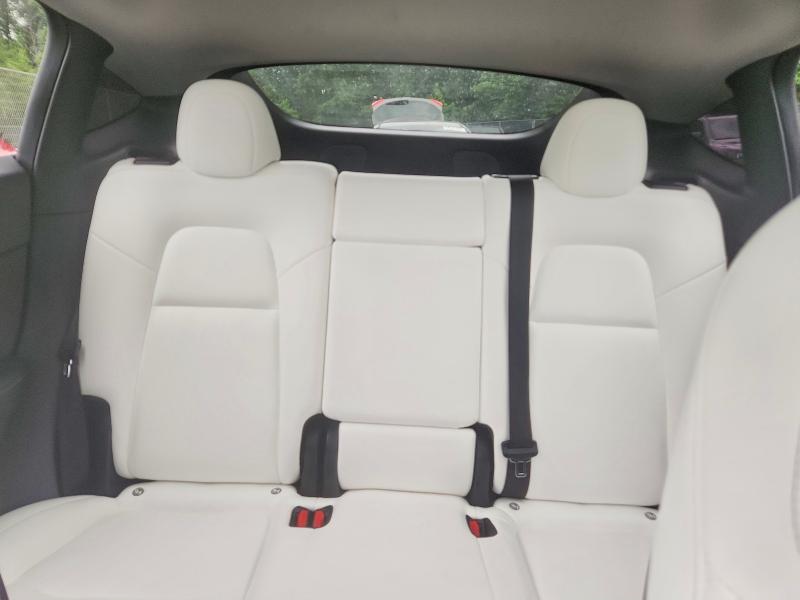 54517316 :رقم المزاد ، 7SAYGDEF8NF546365 vin ، 2022 Tesla Model Y مزاد بيع