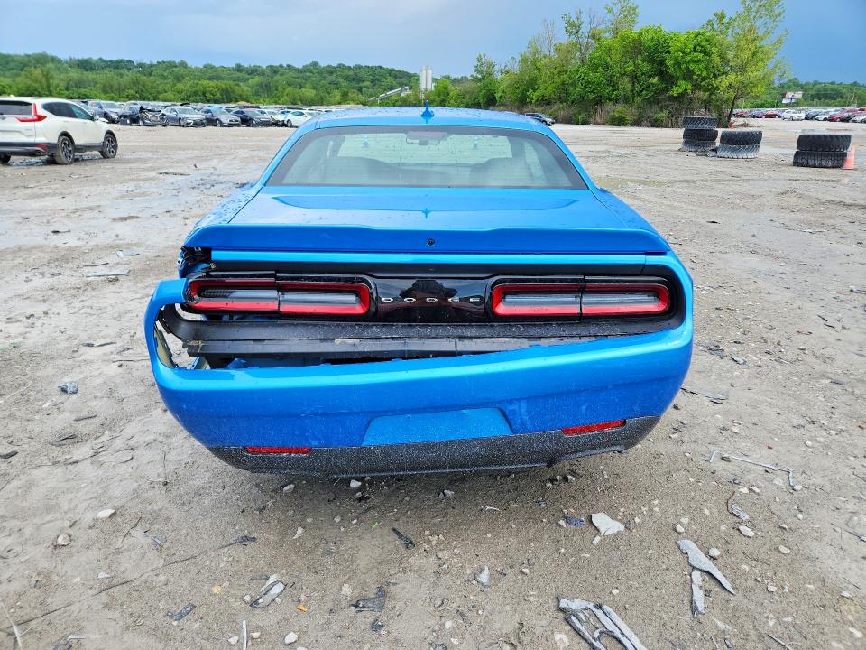 2016 Dodge Challenger მანქანა იყიდება აუქციონზე, vin: 2C3CDZBT7GH209985, აუქციონის ნომერი: 52360776
