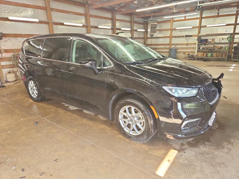 55186116 :رقم المزاد ، 2C4RC1BG4RR136360 vin ، 2024 Chrysler Pacifica مزاد بيع