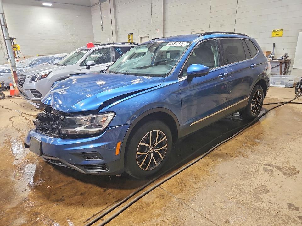2020 Volkswagen Tiguan მანქანა იყიდება აუქციონზე, vin: 3VV2B7AX4LM180383, აუქციონის ნომერი: 53314526