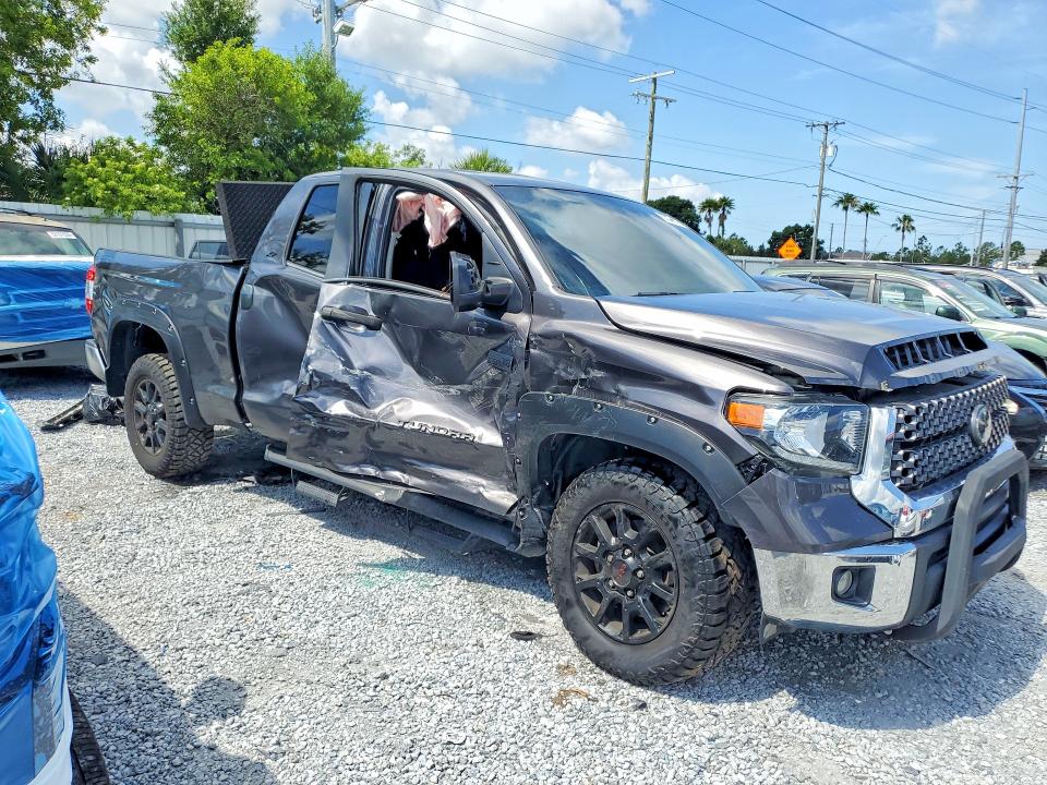 Продажа на аукционе авто 2020 Toyota Tundra, vin: 5TFRY5F17LX270674, номер лота: 53149816