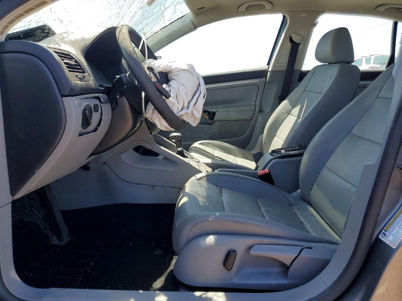 2007 Volkswagen Jetta მანქანა იყიდება აუქციონზე, vin: 3VWEF71K27M138186, აუქციონის ნომერი: 52032896
