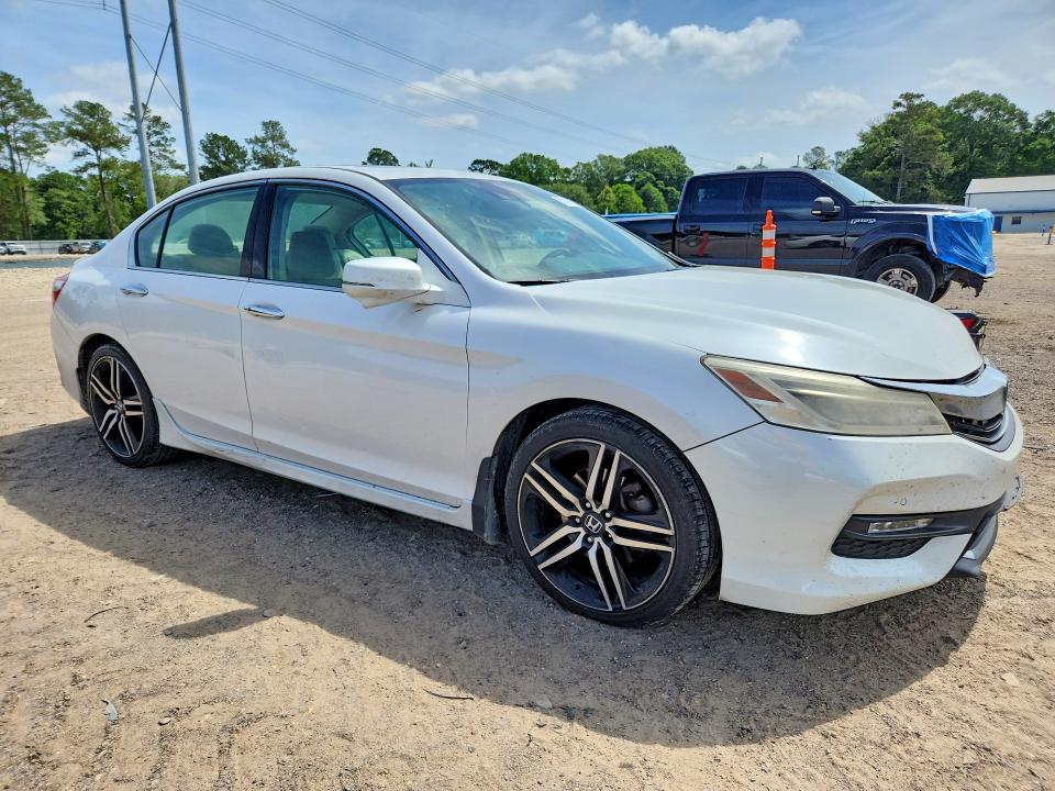 Продажа на аукционе авто 2016 Honda Accord, vin: 1HGCR3F92GA006026, номер лота: 51147836