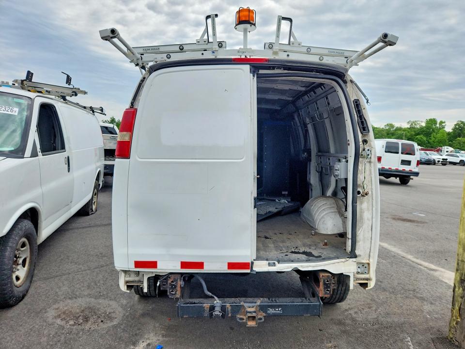 Продаж на аукціоні авто 2015 Chevrolet Express G2500, vin: 1GCWGFCF6F1166325, номер лоту: 53002376