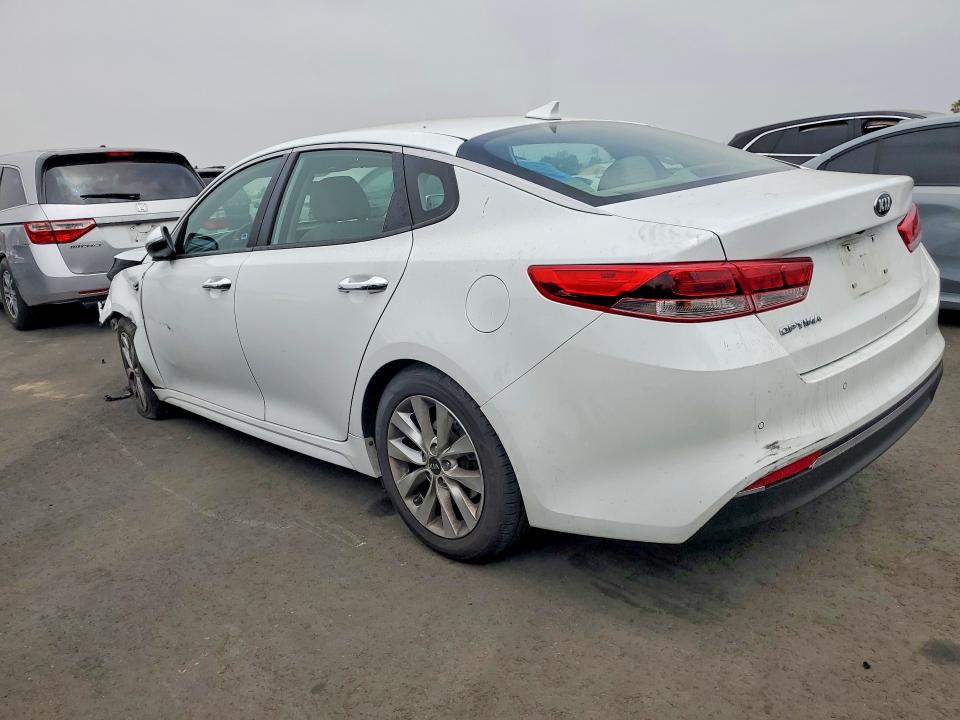 53100536 :رقم المزاد ، 5XXGT4L36JG269283 vin ، 2018 Kia Optima مزاد بيع