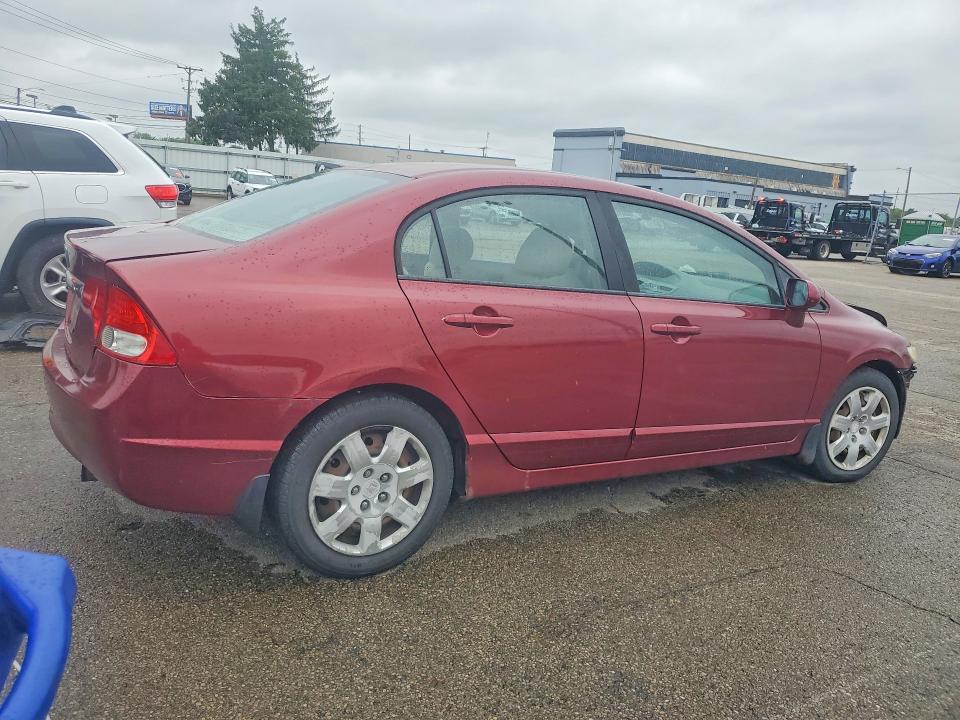 54824836 :رقم المزاد ، 19XFA1F53AE040422 vin ، 2010 Honda Civic مزاد بيع