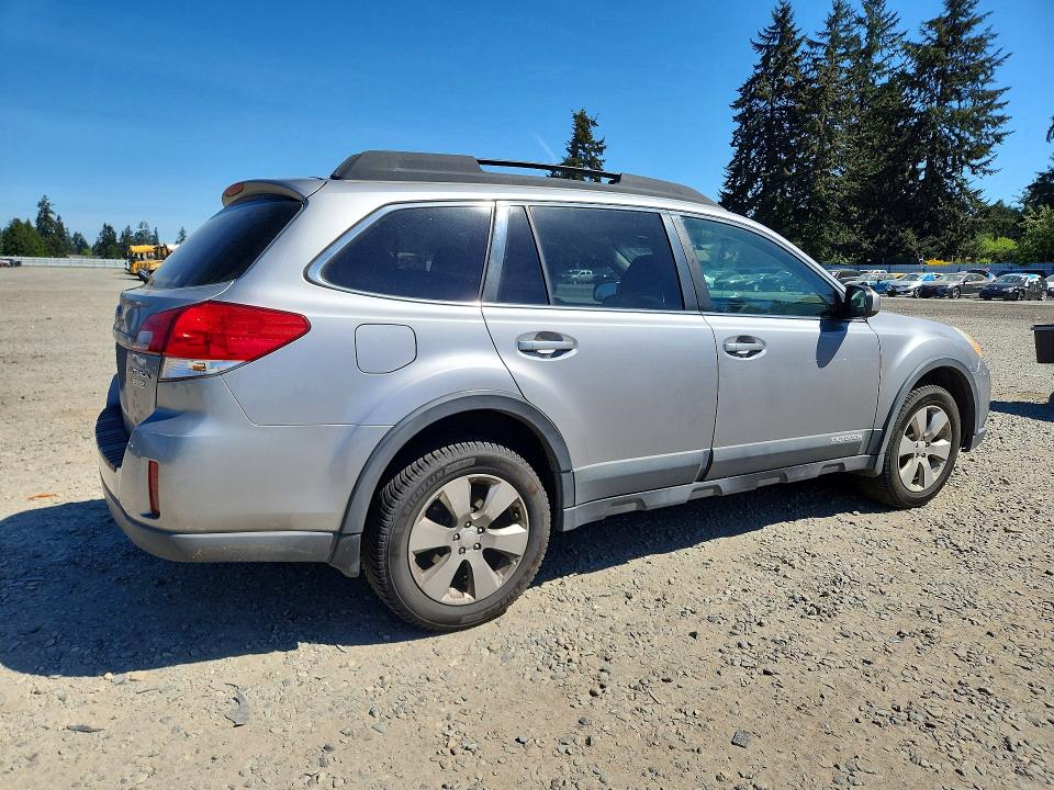 53290036 :رقم المزاد ، 4S4BRBBCXA3355268 vin ، 2010 Subaru Outback مزاد بيع