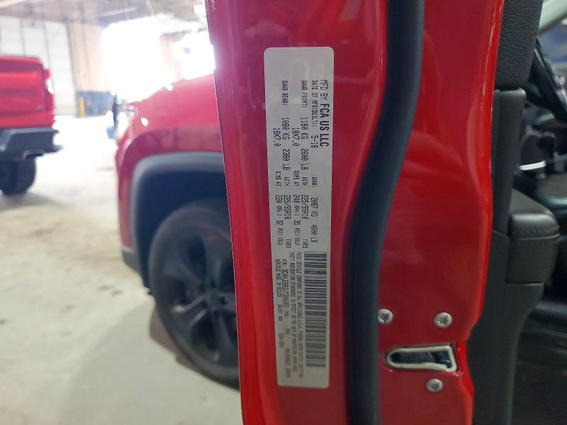 52373636 :رقم المزاد ، 3C4NJDBB3JT394283 vin ، 2018 Jeep Compass مزاد بيع
