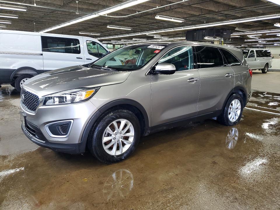 2017 Kia Sorento მანქანა იყიდება აუქციონზე, vin: 5XYPG4A31HG196255, აუქციონის ნომერი: 54102426