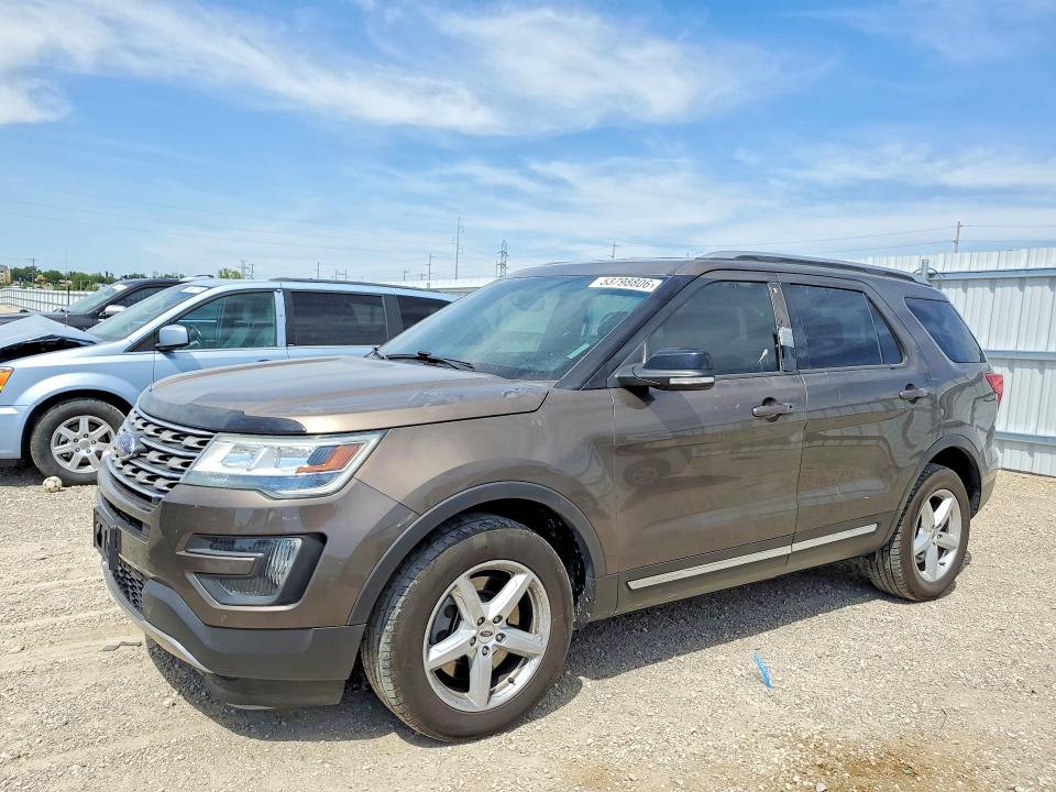 53798806 :رقم المزاد ، 1FM5K8D80GGA01127 vin ، 2016 Ford Explorer مزاد بيع