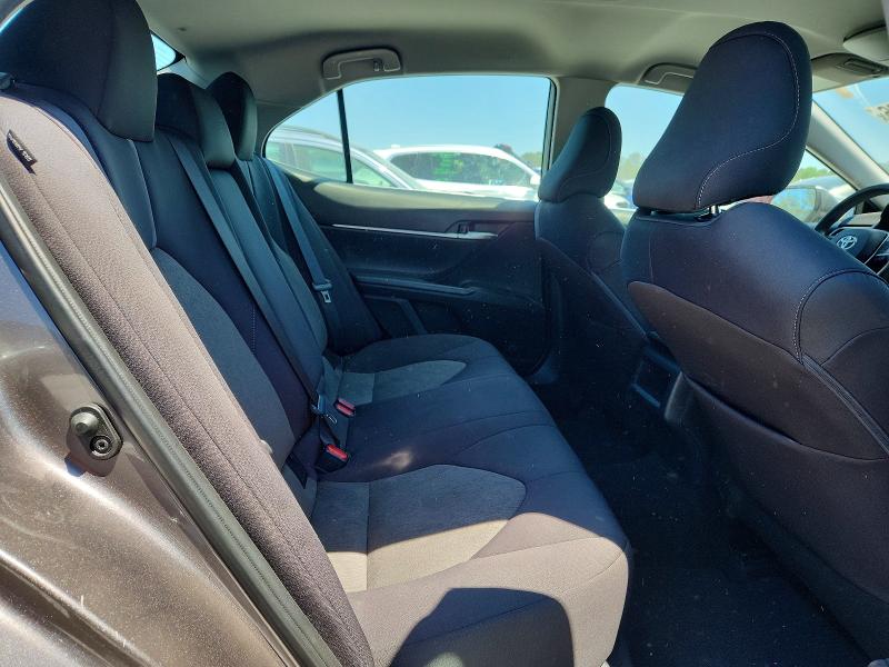 Продаж на аукціоні авто 2021 Toyota Camry, vin: 4T1C11AK5MU450396, номер лоту: 53705736