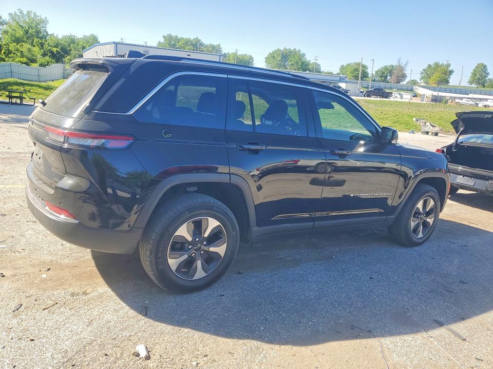 Продаж на аукціоні авто 2022 Jeep Grand Cherokee, vin: 1C4RJYB6XN8758943, номер лоту: 52018646