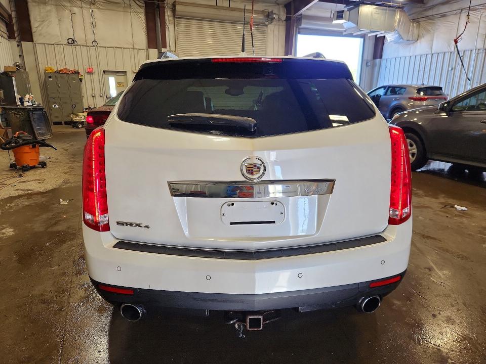 2010 Cadillac Srx მანქანა იყიდება აუქციონზე, vin: 3GYFNDEY4AS650925, აუქციონის ნომერი: 53452736