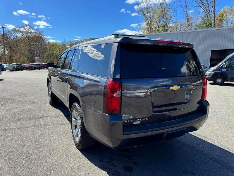 52447706 :رقم المزاد ، 1GNSKHKC7HR354038 vin ، 2017 Chevrolet Suburban مزاد بيع