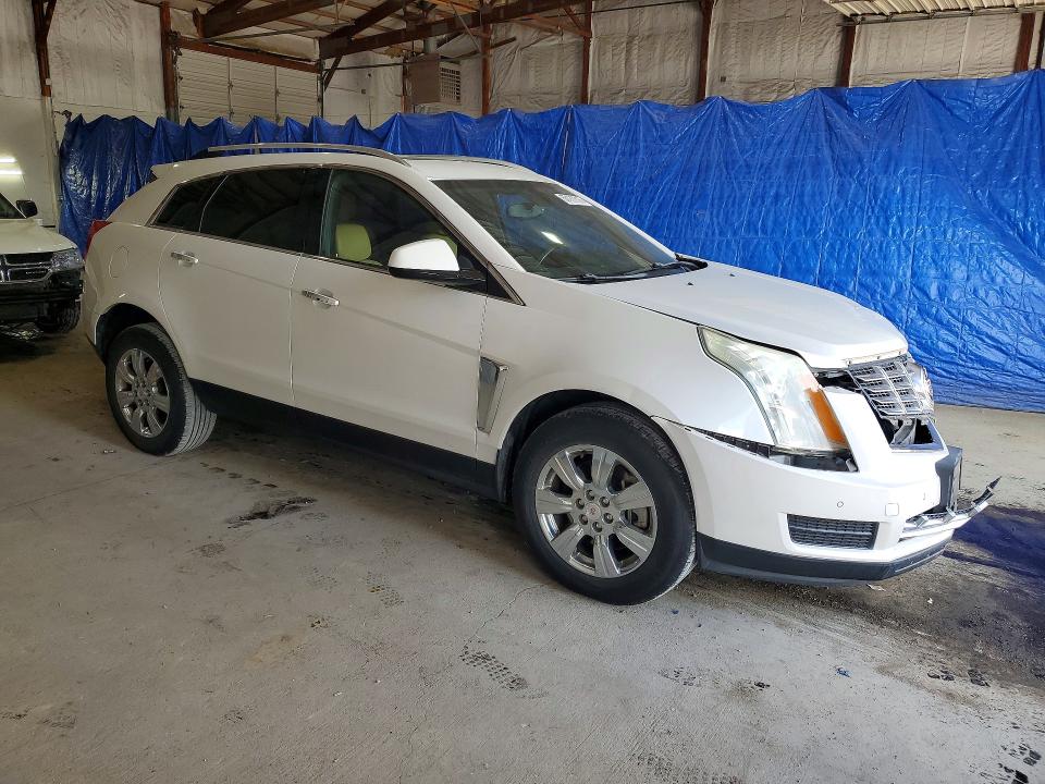 53137316 :رقم المزاد ، 3GYFNBE36FS603587 vin ، 2015 Cadillac Srx مزاد بيع