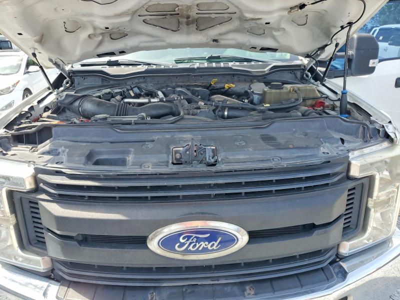 52548186 :رقم المزاد ، 1FD8W3HT0KEC51605 vin ، 2019 Ford F350 مزاد بيع