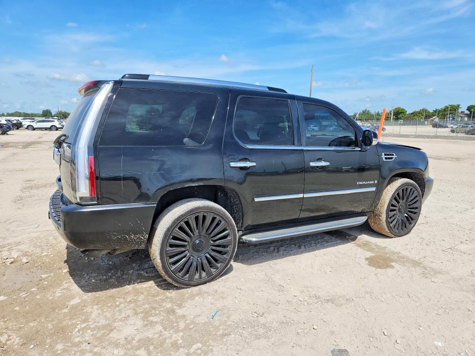 2008 Cadillac Escalade მანქანა იყიდება აუქციონზე, vin: 1GYFK63828R274181, აუქციონის ნომერი: 52704366