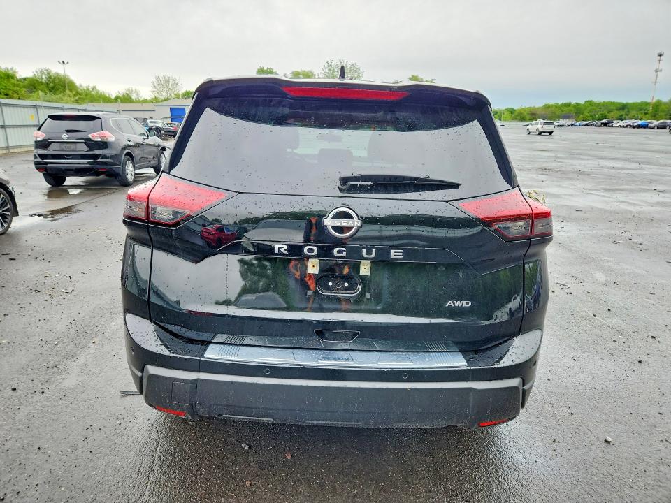 52992306 :رقم المزاد ، 5N1BT3BB7SC863715 vin ، 2025 Nissan Rogue مزاد بيع